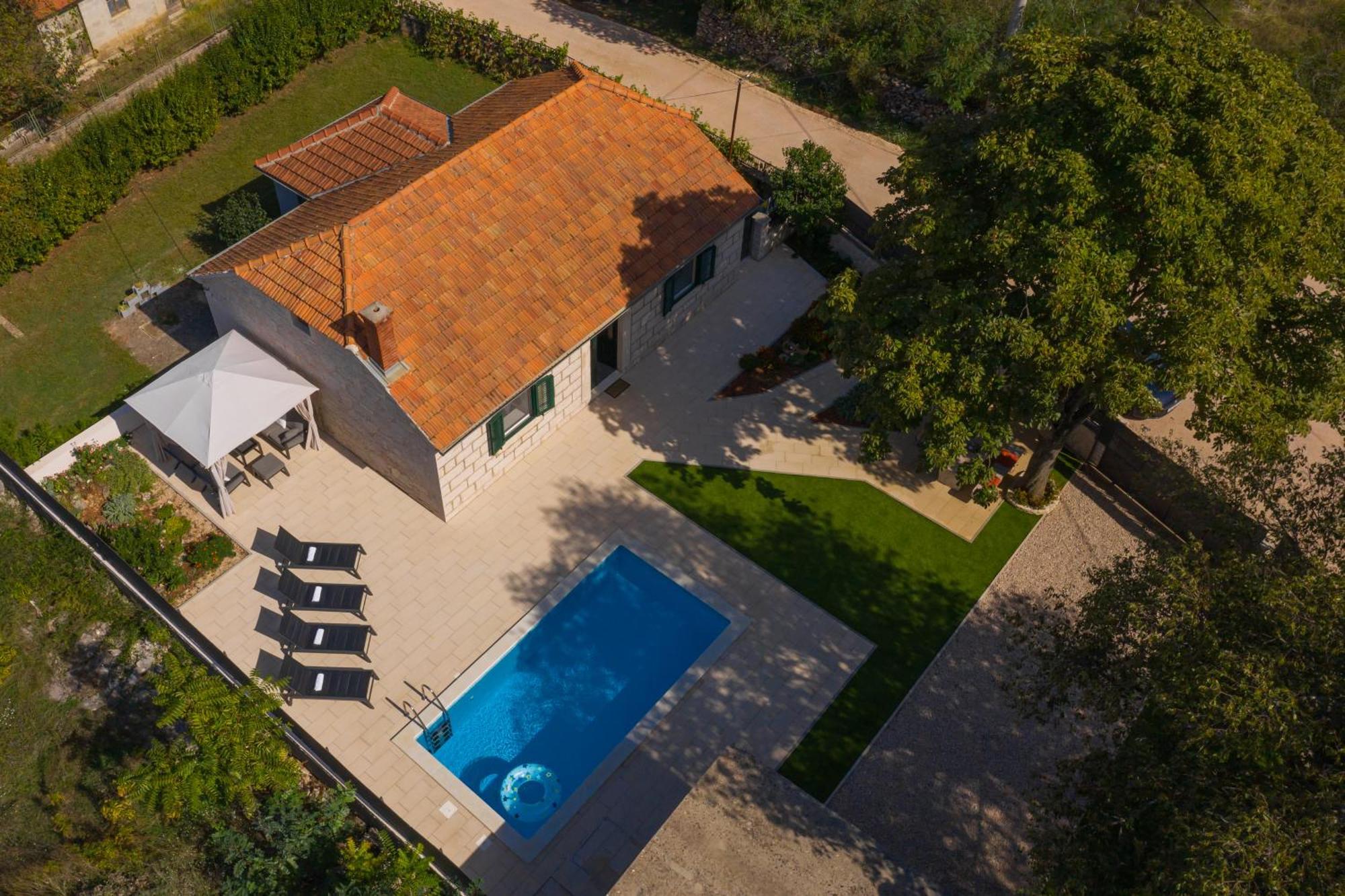 Experience Village Life - Jokini Dvori With Private Pool Pakovo Selo Exterior photo