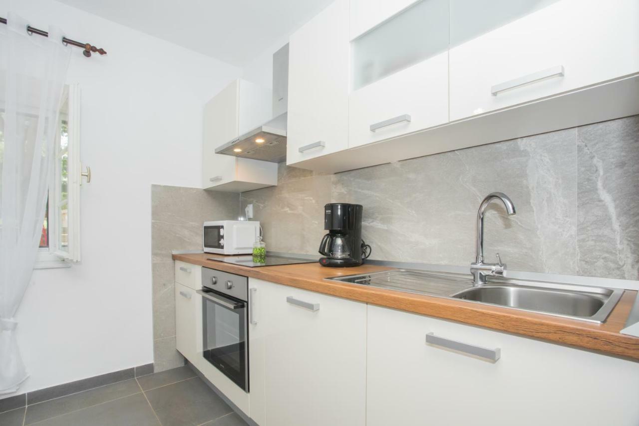 Experience Village Life - Jokini Dvori With Private Pool Pakovo Selo Exterior photo